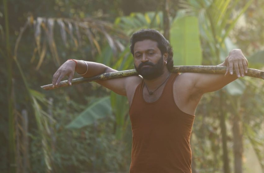  ಕಲಾರಸಿಕರು ಮೆಚ್ಚಿಕೊಂಡ ರಿಷಬ್ ಶೆಟ್ಟಿ ನಟನೆಯ ‘ಕಾಂತಾರ’ ಸಿನಿಮಾದ ಸಿಂಗಾರ ಸಿರಿಯೇ ಹಾಡು