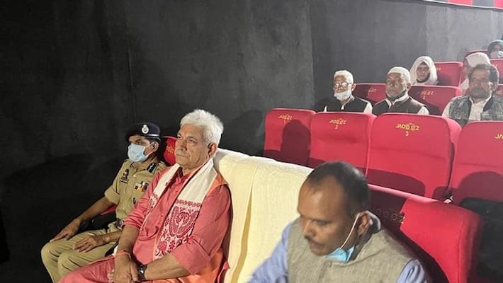  35 ವರ್ಷಗಳ ಬಳಿಕ ಕಾಶ್ಮೀರದಲ್ಲಿ ಸಿನಿಮಾ ಥಿಯೇಟರ್ ಓಪನ್: ಮೊದಲ ದಿನವೇ ಅಮಿರ್ ಖಾನ್ ಸಿನಿಮಾ ಪ್ರದರ್ಶನ