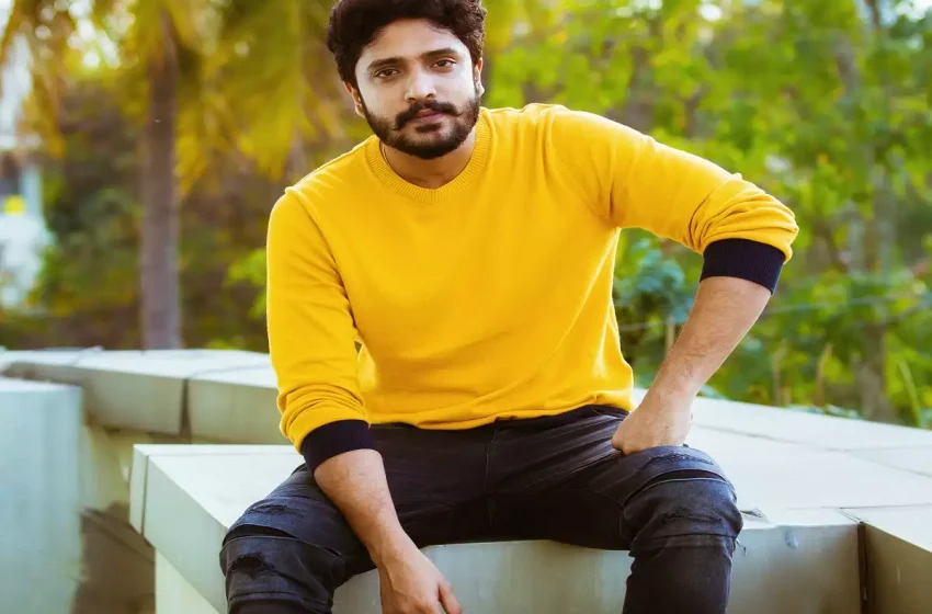  ವಸಿಷ್ಠ ಸಿಂಹಗೆ ಹುಟ್ಟು ಹಬ್ಬದ ಸಂಭ್ರಮ: ಲವ್ಲಿ ಚಿತ್ರದ ಟೀಸರ್ ರಿಲೀಸ್