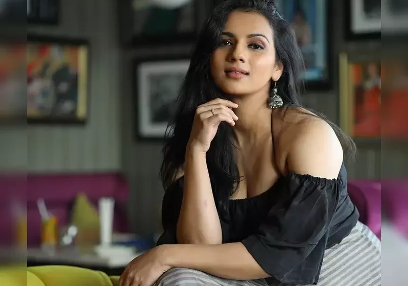  ನಿರ್ದೇಶನದತ್ತ ನಟಿ ಶ್ರುತಿ ಹರಿಹರನ್ ಒಲವು: ನಟನೆಗೆ ಫುಲ್ ಸ್ಟಾಪ್ ಇಡ್ತಾರಾ ಲೂಸಿಯಾ ಬೆಡಗಿ