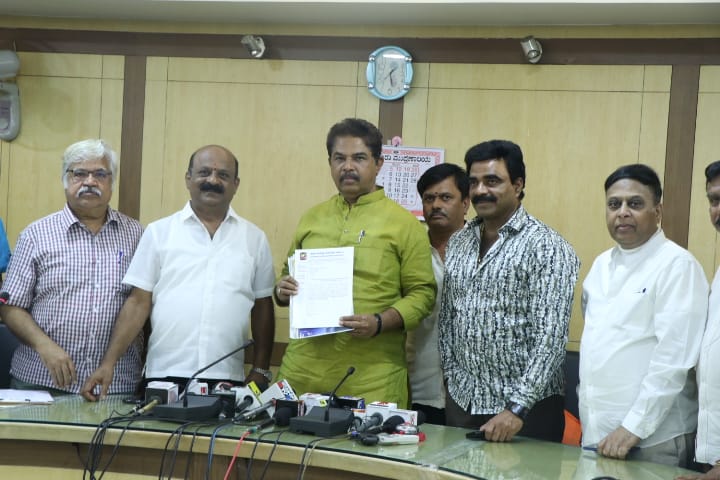  ಪುನೀತ್ ರಾಜ್ ಕುಮಾರ್ ರಸ್ತೆ ಹೆಸರಿಡಲು ಸರ್ಕಾರದ ಅನುಮೋದನೆ ಇಂದು ಉದ್ಘಾಟನೆ